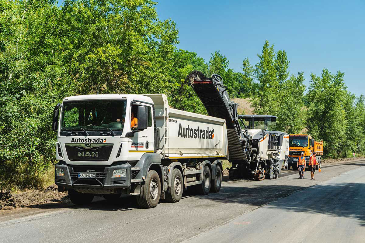 dorojno-budivelni_roboti