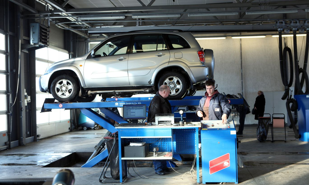 tekhnichnii_ogliad_avtomobilia